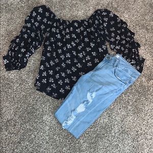 Outfit (shirt/jeans) (lowest price)
